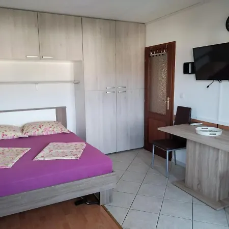 Appartamento Apartman Brane Krk Town